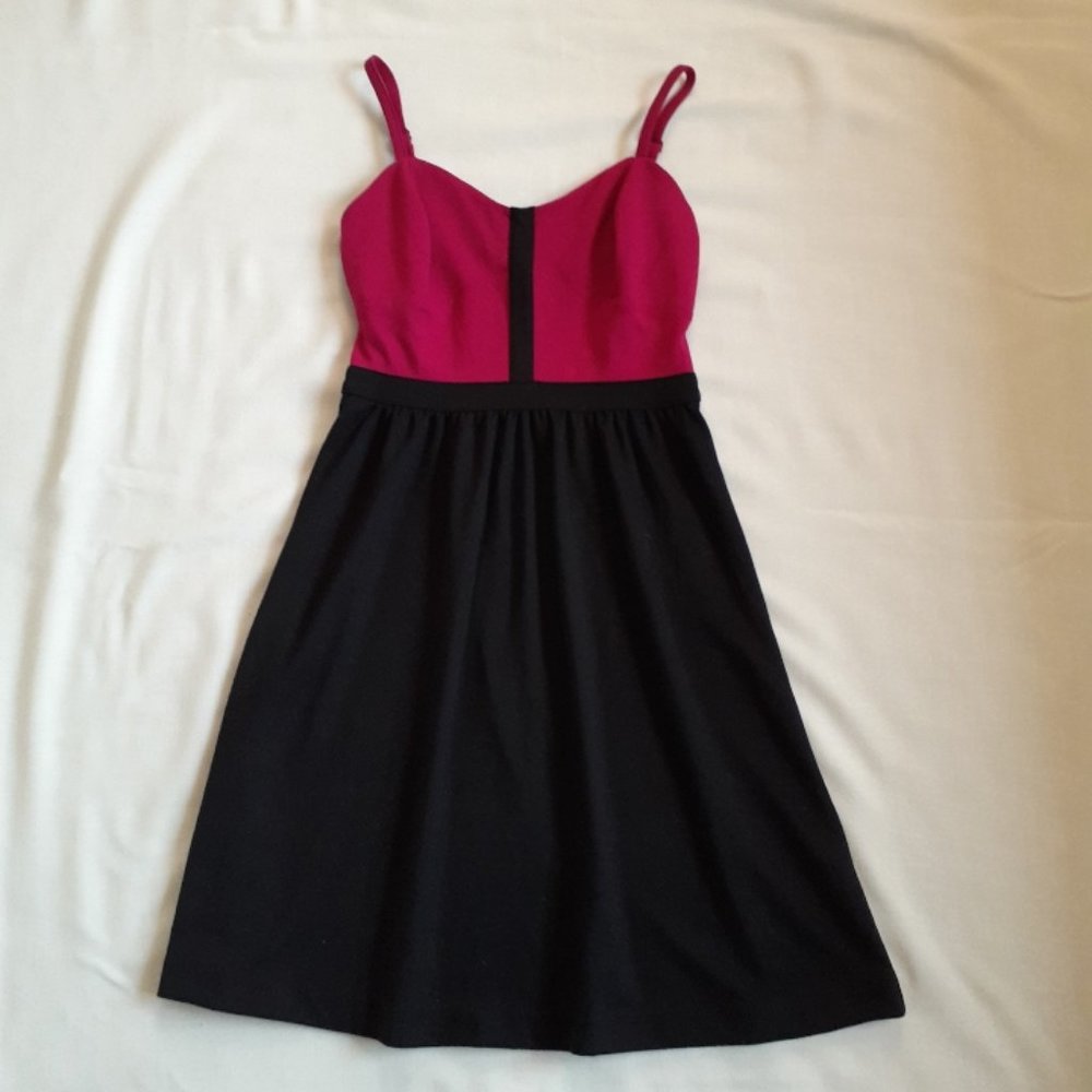 Kensie - Black and Magenta Dress - Size 2